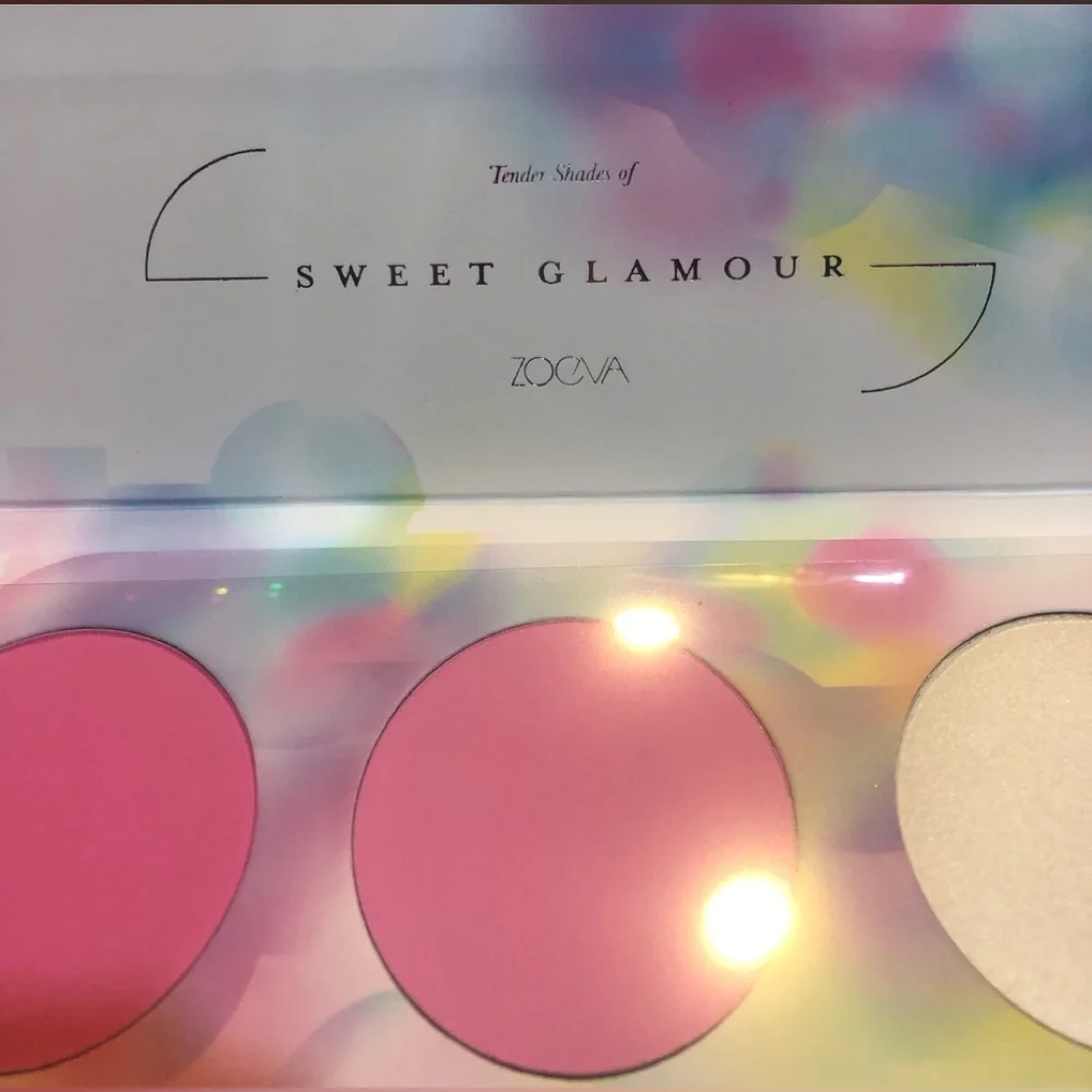 BNIB! ZOEVA Sweet Glamour Blush and Highlighter Palette 🎨